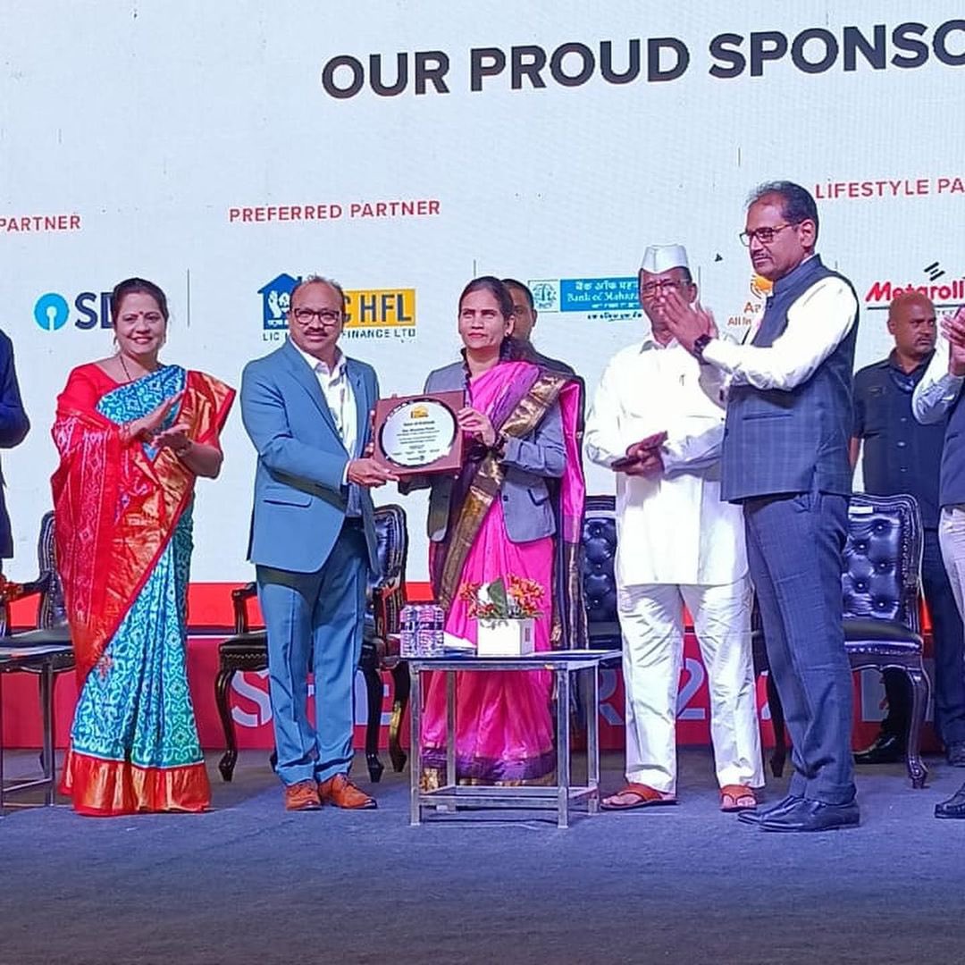 CredaiMetro's tweet photo. Snippets from our closing ceremony!
#CREDAlshelter2022
Special thanks to our honourable guests, exhibitors and visitors for making this event a great success!
#Credai #CredaiNashik #CredaiNational #RealEstateExpo
#Expo #Properties #NashikProperties #nashiknxt
#CREDAlshelter2022 https://t.co/7O1cFN42B7