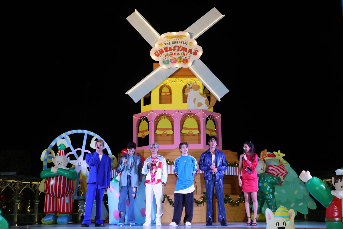 DearAllStars's tweet photo. เปิดมหกรรมแห่งความสุข Terminal21 กับงาน TheGreatestChristmasFunFair2023 

กับ 5 หนุ่มสุดหล่อ “The5Elements” ตงตง-กฤษกร, ตรี-ภรภัทร, ไบร์ท-นรภัทร, ฟิล์ม-ธนภัทร และ เน๋ง-ศรัณย์ https://t.co/GDQOTyneYm