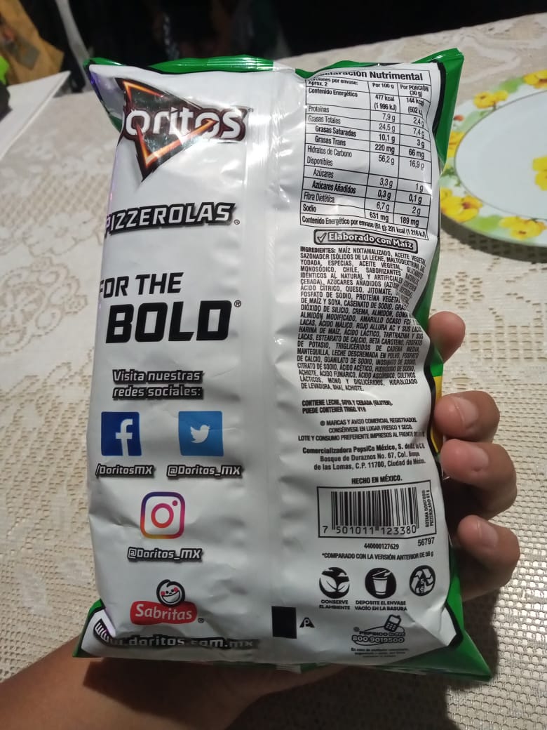 estrellagermani's tweet photo. @Doritos_Mx Compramos unos Doritos pizzerolas y nos salieron solo 10 Doritos :(( https://t.co/2H7G4TDFos