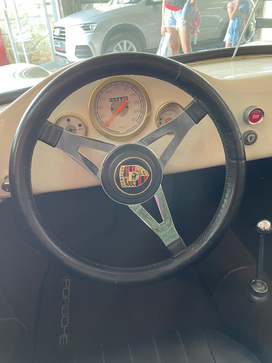 neun11er's tweet photo. Porsche Replica for sale. Made in Brazil. 
What do you think? https://t.co/XG8qnMIDPy