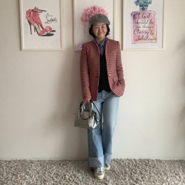 omenterprise's tweet photo. 本日のコーデ♪

本日はアイテム数多め💦

⭐︎Cloth:
Jacket: #JCrew
Shirt: #GAP
Vest: #UnitedArrows 
Pants: #SLY
Shoes: #Rucoline
Bag: #GianniCharini
Hat: #UnitedArrows

⭐︎Perfume:
#Guerlain: #LaPetiteRobeNoire https://t.co/xWol7NCeyG