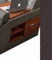 @tdnomdk ここの収納立たないと取れなくね？ 