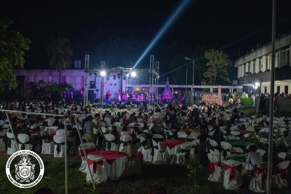 Así disfrutaron nuestros estudiantes Becarios Internos, de la Cena Navideña 2️⃣0️⃣2️⃣2️⃣🎄✨