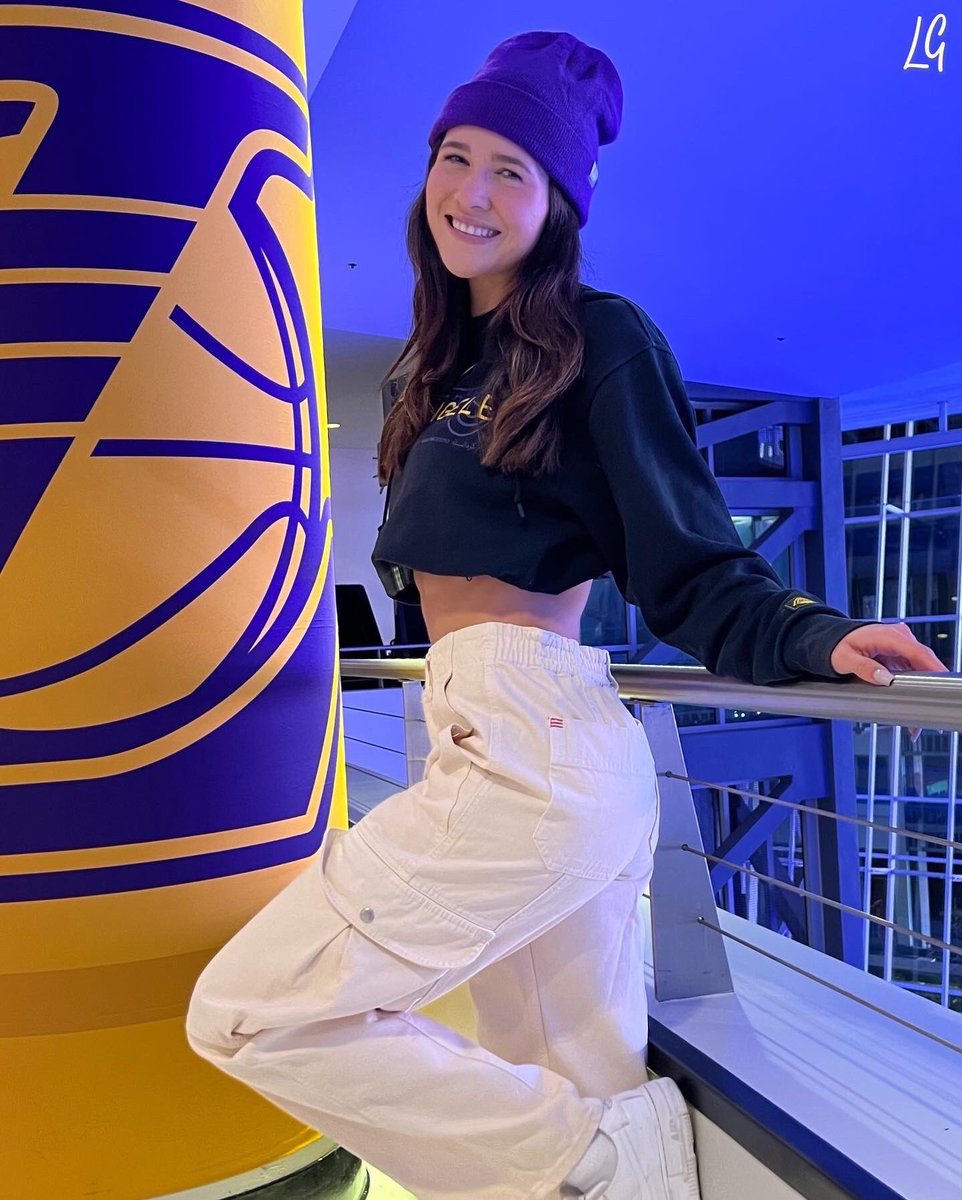 LakerGirls's tweet photo. Game off? No thanks! I’ll be cheering from the stands 👏
-Kaelie #LGLivin https://t.co/ui1LgKPBNi