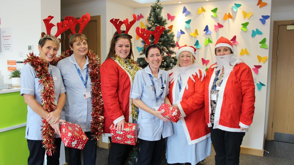 hospicestclare's tweet photo. #Christmas won’t be the same this year for some families in your local #communities across West #Essex and East #Herts. 

This #GivingTuesday, help us make this #December feel special, choose a #gift from our @AmazonNewsUK wishlist…

Just visit 👇 https://t.co/w5rtoJsitT https://t.co/3uiCsDIiQc
