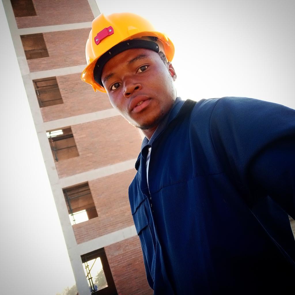 LouisMarapira's tweet photo. #NewProfilePic https://t.co/bC9aHwSvbf