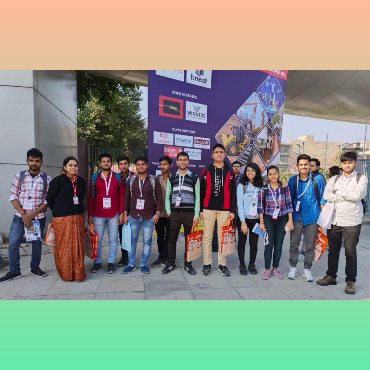 DronacharyaDgi's tweet photo. Students of Dronacharya Group of Institutions visited “India Expomart DIBEX-2022” on 22nd November, 2022.
#iic
#Expomart
#DIBEX
#Btechstudents
#DronacharyaGroupofInstitutions
#GreaterNoida
#bestengineeringcollege
#multipleplacements
#TopEngineeringCollege
#UttarPradesh https://t.co/BP607B7Mx6