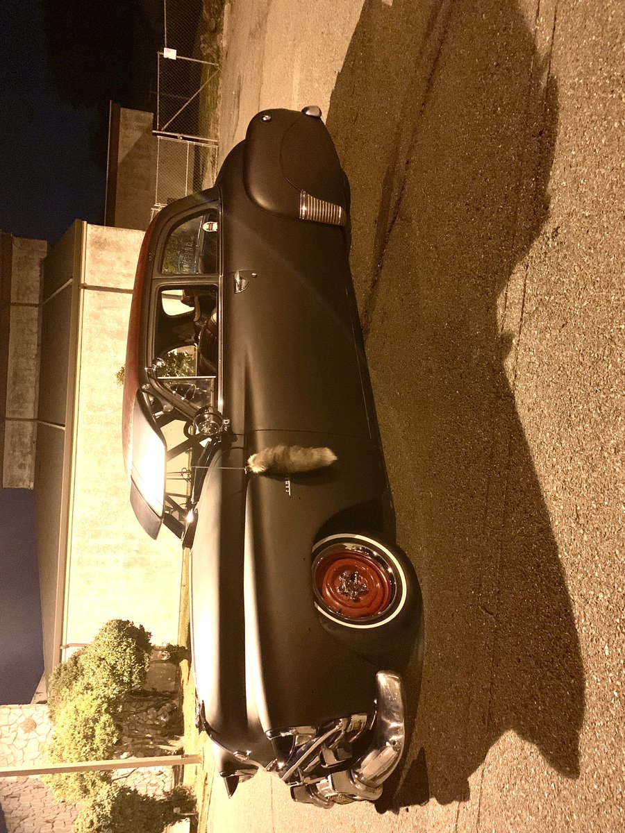 ErediaDavid's tweet photo. @Col2Vintage 1951 Plymouth Cambridge!! Love that mopar style! Shhhhaaaaaoooowwww!! https://t.co/mIiIwVWwc2