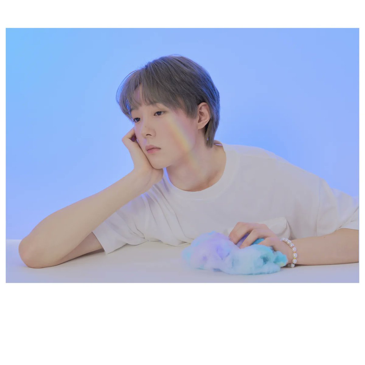 haneolpark98's tweet photo. - 1st ALBUM, 7 tracks
My Name (Part.1) is OUT NOW
: https://t.co/mw5N0wCvzU

🌈Add 7 rainbow tracks on your playlist. ☁

#박한얼 #haneol #1집 #debut #album #mynamepart1 #release https://t.co/Jvn4ONZnPC