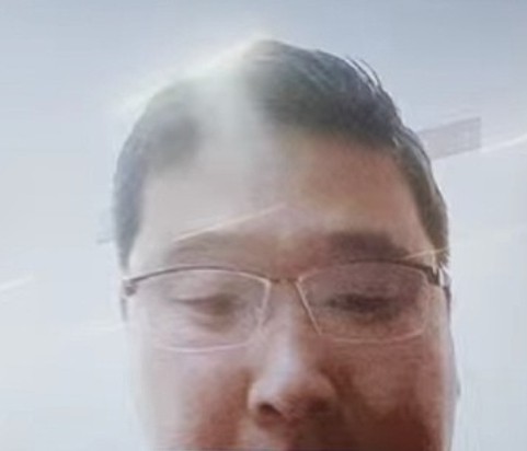 leejhanb's tweet photo. 공개수배 합니다
특검당시  태블릿조작을 위해  15번이나
켰다 껐다하는 과정에  사진찍은 이 남자.
검사일까요?
아시는분  ..미디어워치로 연락주십시오 https://t.co/X1zYYv0To0