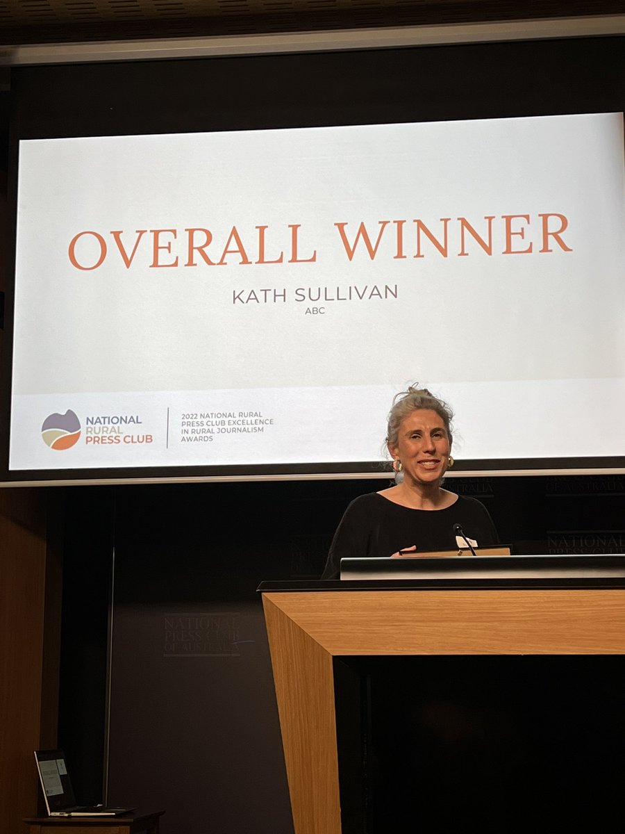 🏆And the overall winner in 2022 is <a href="/abcnews/">ABC News</a> rural and regional reporter <a href="/KathSully/">Kath Sullivan</a> for her investigative piece on foreign workers being paid $100 a week on Australian farms. Kath will join the <a href="/AusAgJournos/">ACAJ</a> at the <a href="/IFAJ/">ifaj.org</a> global conference 🏆