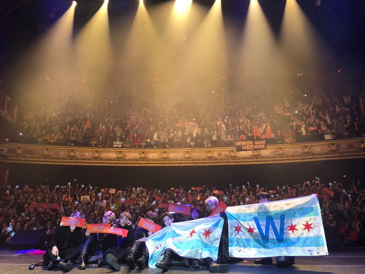 pvrkseonghwa's tweet photo. me being in all of these is so…🥹🥹🥹 #ATEEZinChicago https://t.co/bkJtITnKnc