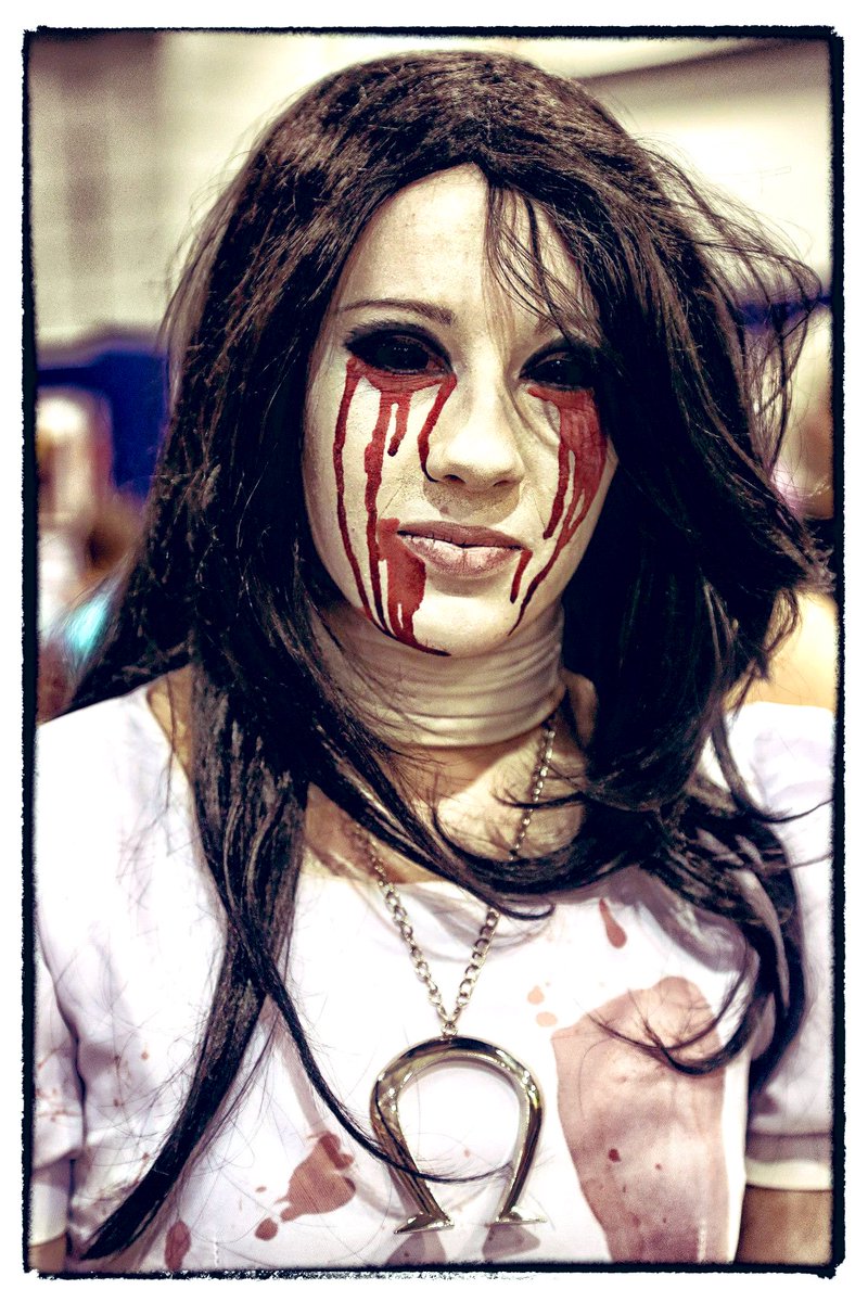 Jeditutor's tweet photo. Women of Cosplay #cosplayergirl #cosplayergirls #zombie #jeditutor #costumecollection #PhotoOfTheDay https://t.co/6pavXnRIGV