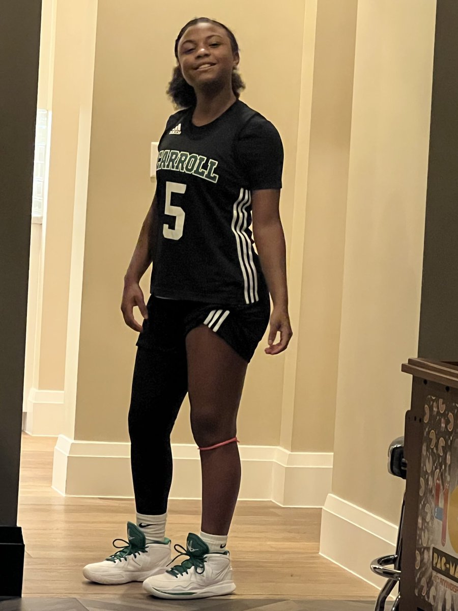 walshjordan1's tweet photo. Top 5 Player in the Country and she’s not at the bottom of that list‼️
Nadia Jordan the youngest @JordanGirls4
True PG💉🩸#AlwaysGameready @LadyDragonBKB https://t.co/qT6Obu4Wmv