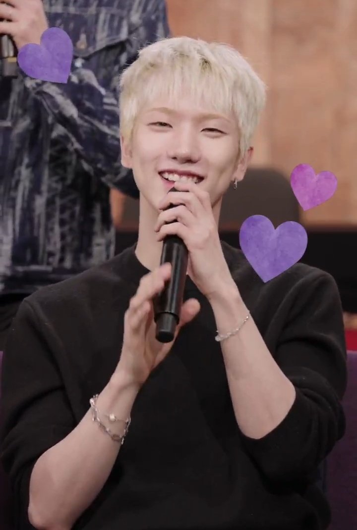 gwonui's tweet photo. 💜 https://t.co/h62mhfZXne