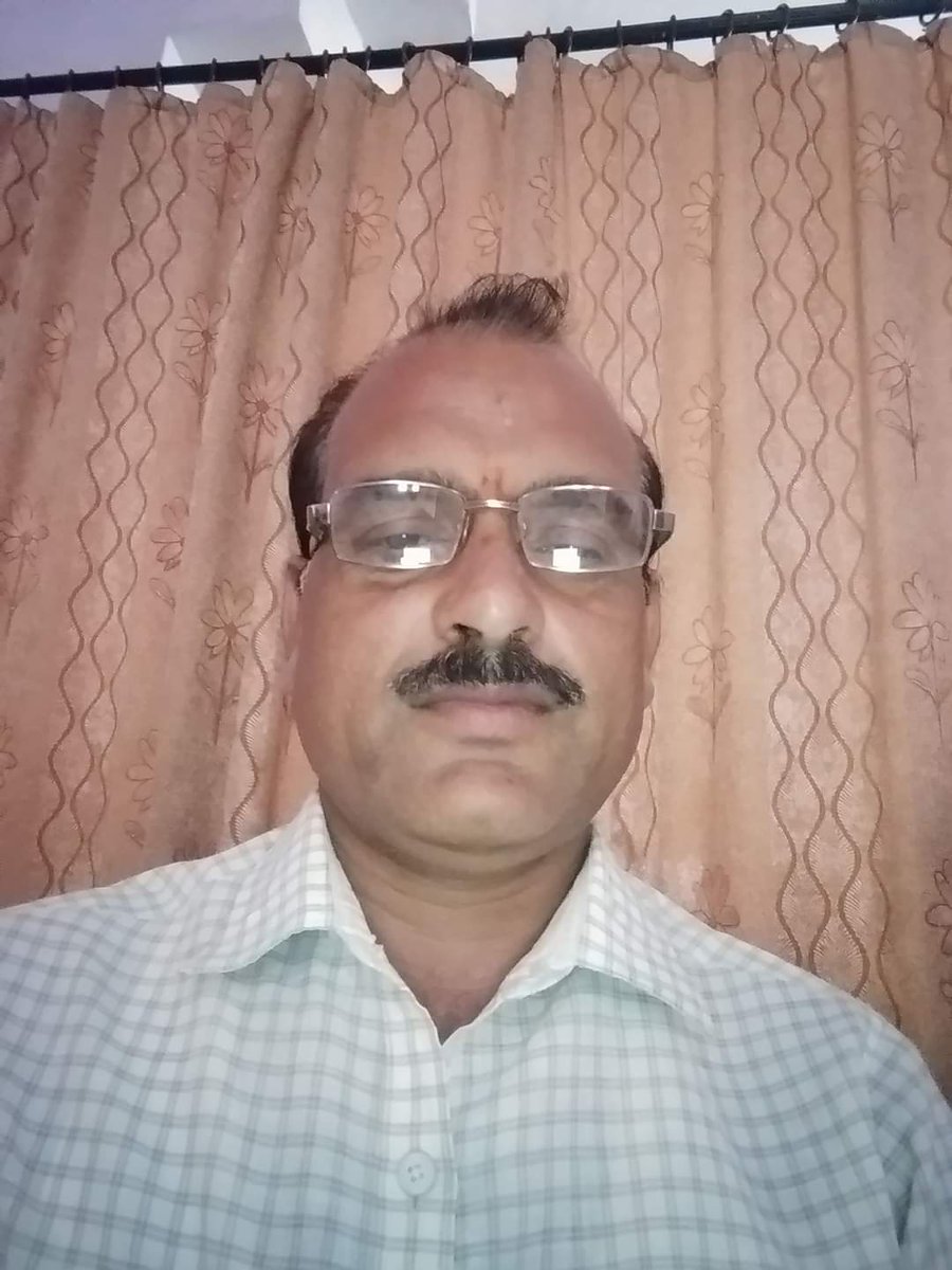 kawreramkishor's tweet photo. शासकीय महाविद्यालय परसवाड़ा में भाजपा के वरिष्ठ नेता श्री नीरख अमुले जी एवं लामता में श्री विनोद बोथरा जी को जनभागीदारी समिति का अध्यक्ष नियुक्त किए जाने पर प्रदेश शासन का हार्दिक आभार।

आशा ही नहीं संपूर्ण विश्वास है कि आपके नेतृत्व में महाविद्यालय नित नवीन ऊंचाइयों को छुएगा! https://t.co/cBPmNUtyMe