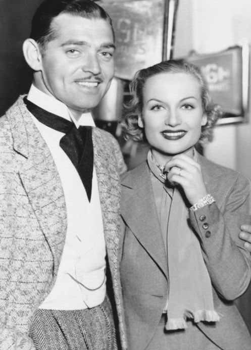 JayAGlennie's tweet photo. Great films are never created in isolation. Think of a legend of film and you often bring to mind their regular partners and friends on and off screen.
A daily look at some of my favourite #legendsoffilm
1: Clarke Gable & Carol Lombard https://t.co/hX04rNOJTK