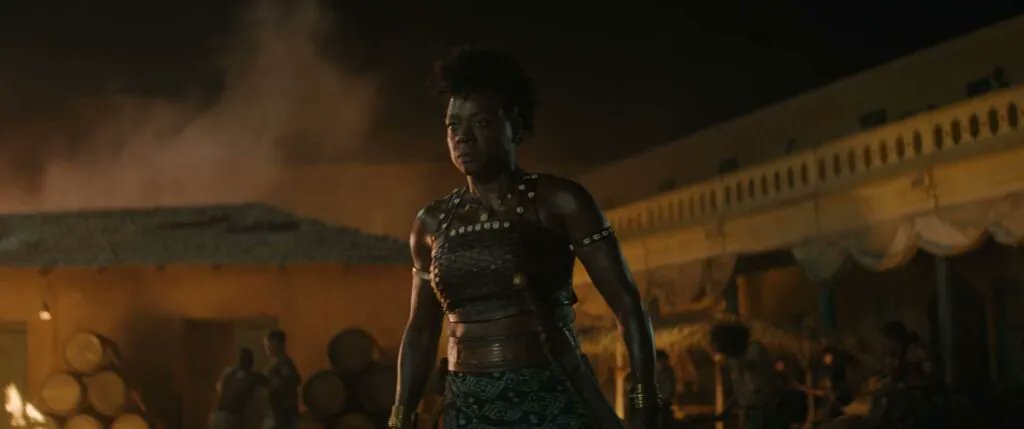 Kinosaurdk's tweet photo. Viola Davis kan dræbe med øjnene alene, men i #TheWomanKing har hun også et sværd!⚔️Læs anmeldelsen hos Kinosaur: https://t.co/m5AIJ7vRel https://t.co/waXUx6jsYY