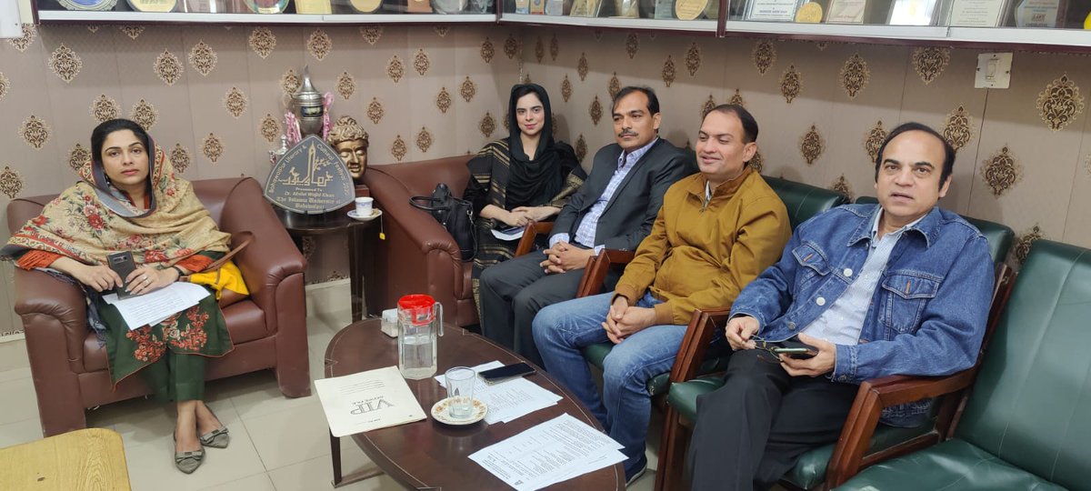 DMCS_IUB's tweet photo. Board of Studies of Media &amp; Communication Studies conducted in office of Prof Dr Abdul Wajid Khan, Chairman Department of Media &amp; Communication. Director Institute of Media &amp; Communication Studies BZU Multan Prof Dr Shazad Ali &amp; other members of BOS participated in meeting https://t.co/iZqeCjcUB1