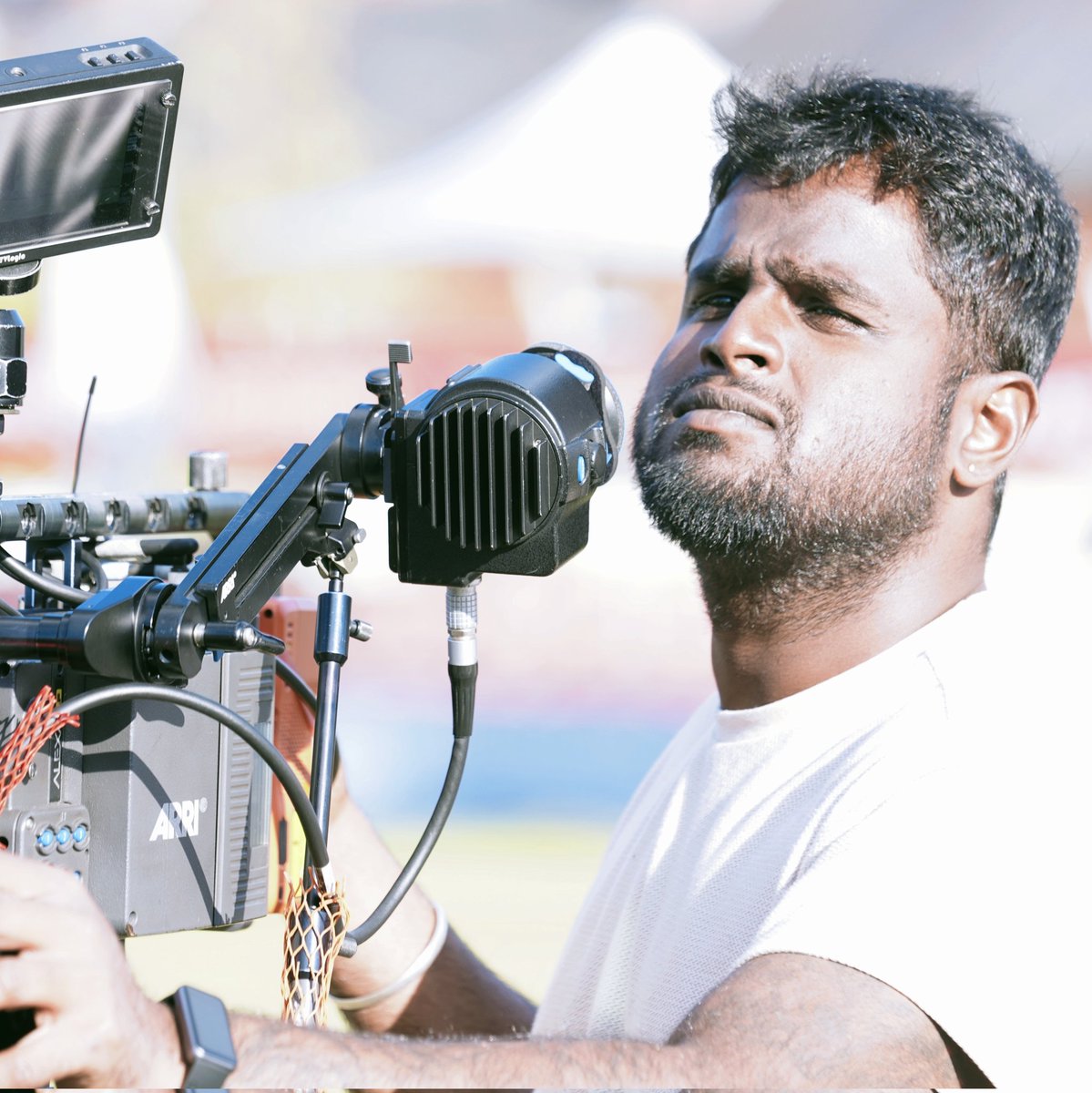 Arunvigneshads's tweet photo. #NewProfilePic https://t.co/Sg2ekJ39EG