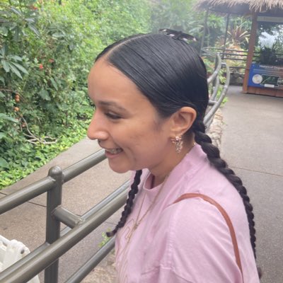 butt333rfly's tweet photo. #NewProfilePic #doingthings #livelaughlove https://t.co/737RTvLrdM