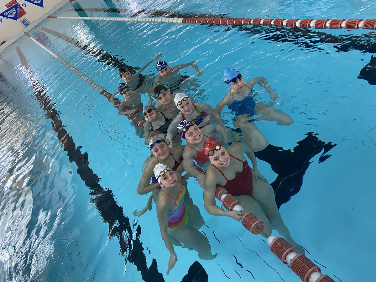 NSC_Swim's tweet photo. Great to have Betsy Wizard from @RazorbackSD back with us for the next 4 weeks 🏊🏻‍♀️ #teamarenauk https://t.co/MOLTYT60im