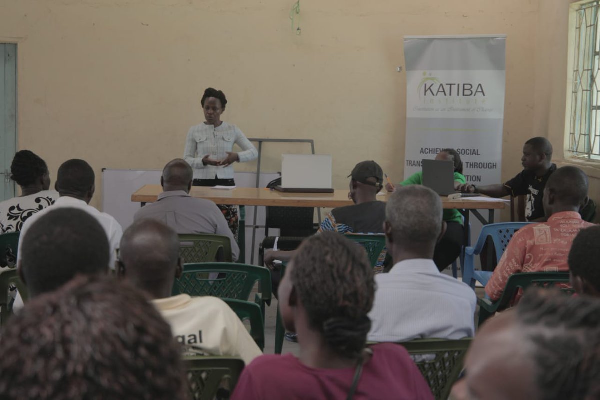 GBVcommittee's tweet photo. We had an interactive day yesterday at Nyando during our first legal aid clinic.
We appreciate all of you for committing to your course for justice.
"...may justice be our shield and defender"
#SGBVDialogues
#16DaysOfActivism 
@NorwayInKenya @katibainstitute @UhaiWetu https://t.co/mtt0kjuj2f