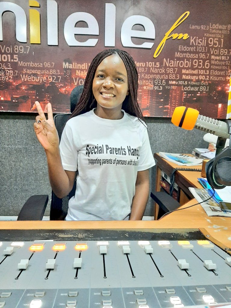 Karibu ndani ya kazi mpango tupange kazi na <a href="/MmboneMercy1/">Mmbone Mercy</a> .
Unafanya kazi wapi?
#mercymmbonemilele