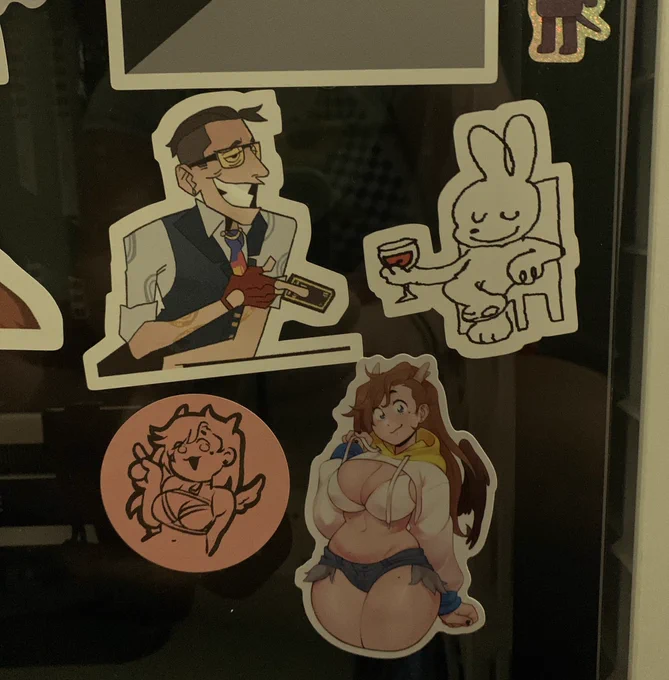 / boobys !!! ( suggestive )SHE IS HERE, sticker from my friend  !!!Pretty girl on my PC now I'm a real gamer 