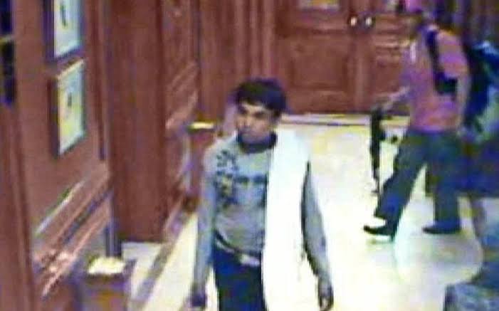 Art Nomad tweet media