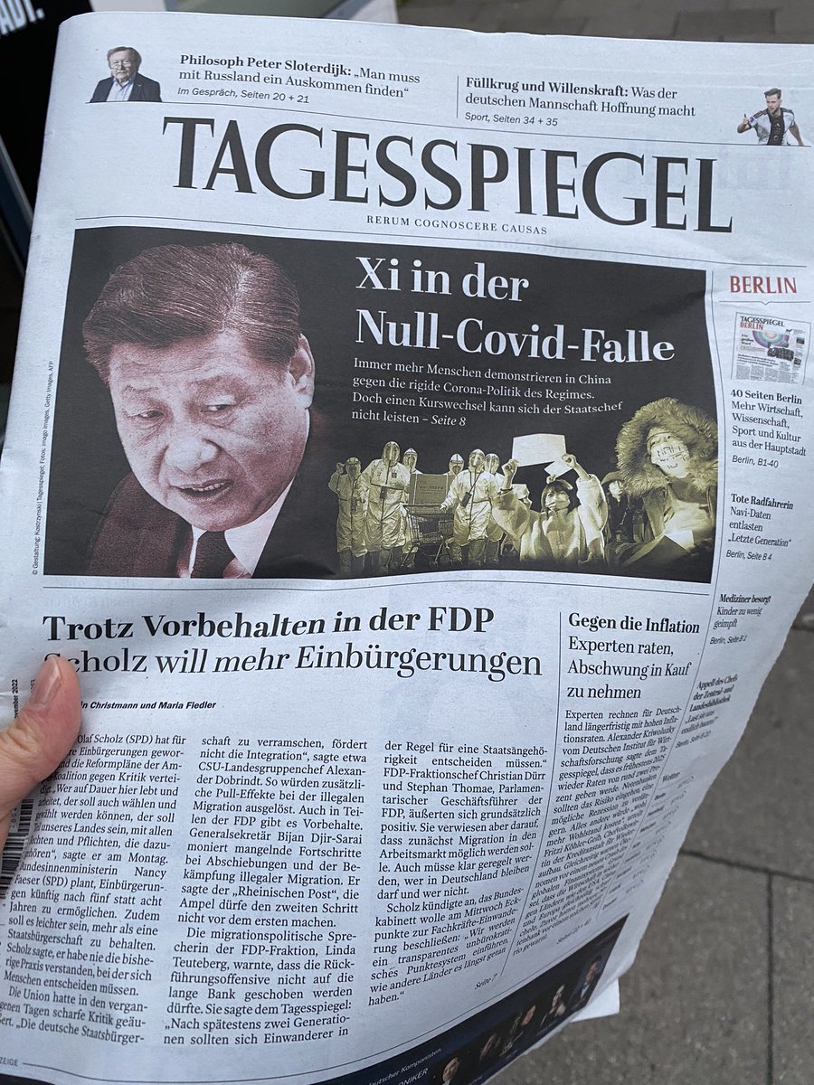 An drei Verkaufsstellen in HH musste ich nach ihm suchen, nun habe ich ihn. Viel Erfolg mit dem neuen #Tagesspiegel, lieber <a href="/ctretbar/">Christian Tretbar</a> <a href="/LorenzMaroldt/">Lorenz Maroldt</a> und allen aus der Tsp-Crew.