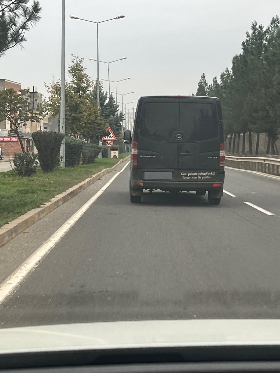benderaradon's tweet photo. “güzel günlerin geleceği yok konum atın biz gelelim.” https://t.co/CN38NEhnDk