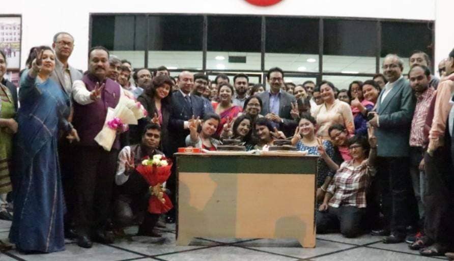 SRConly's tweet photo. November 29, 2017. 
THE SISTER NIVEDITA UNIVERSITY BILL was passed in the West Bengal Legislative Assembly by Hon'ble CM Smt. Mamata Banerjee.
As we celebrate 5 years of achieving this milestone, we express our heartfelt gratitude to everyone who has been a part of our journey. https://t.co/xdLigQpYLk