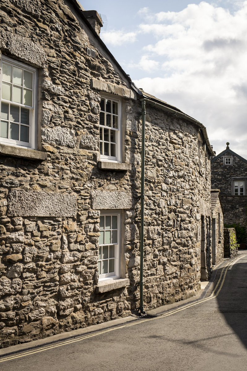 lenclume's tweet photo. We are delighted and honoured to have been awarded the joint highest UK restaurant in @LaListe1000 alongside @CorebyClare 

Thank you @LaListe1000 and as always, our team, for your unwavering hard work, passion and commitment. 

https://t.co/Dgm3bIFjpM
#laliste1000 #lenclume https://t.co/Ghn2tyw6Rt