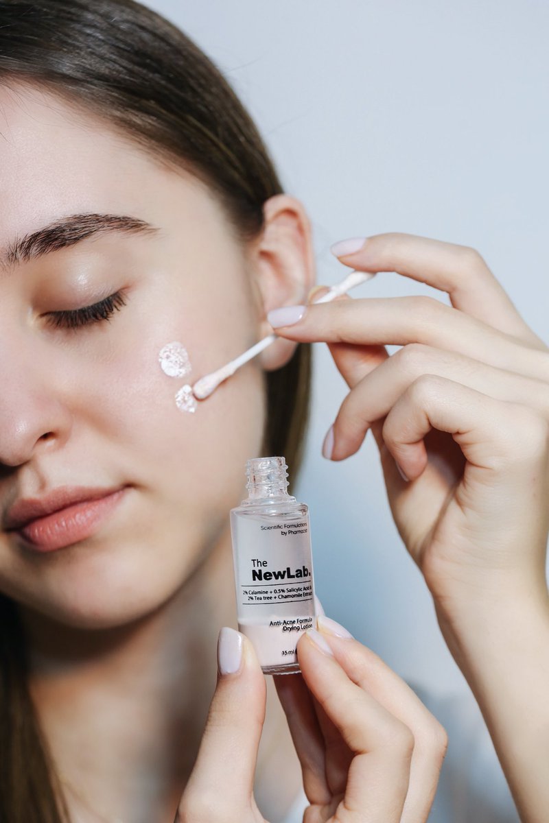 NewlabThe's tweet photo. New Arrivals! 🌸 Akne ile savaşmada en etkili yöntem: Anti-Acne Formula Drying Lotion. 🧚🏼‍♀️

Tüm vücutta kullanıma uygun, bir gecede etkili olan, hızlı kuruyan ve kolay uygulanabilen bir formda! 🌬 https://t.co/TrGmPF0k24