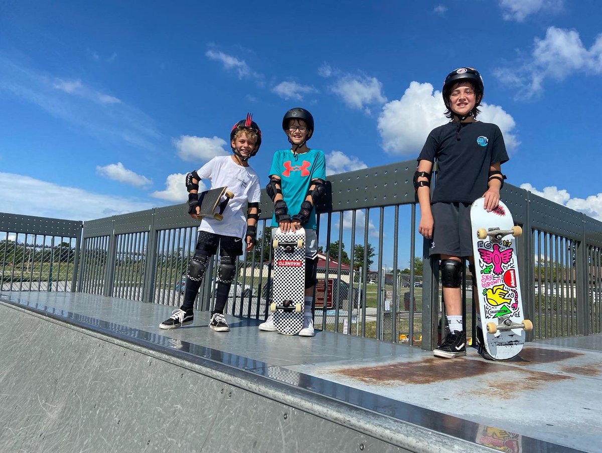 SkateTheFoundry's tweet photo. Who else is dreaming of summer? Warm weather, sunny days, outside adventures, and ice cream 🛹☀️🕶🍦 https://t.co/nQjO9wQYRC