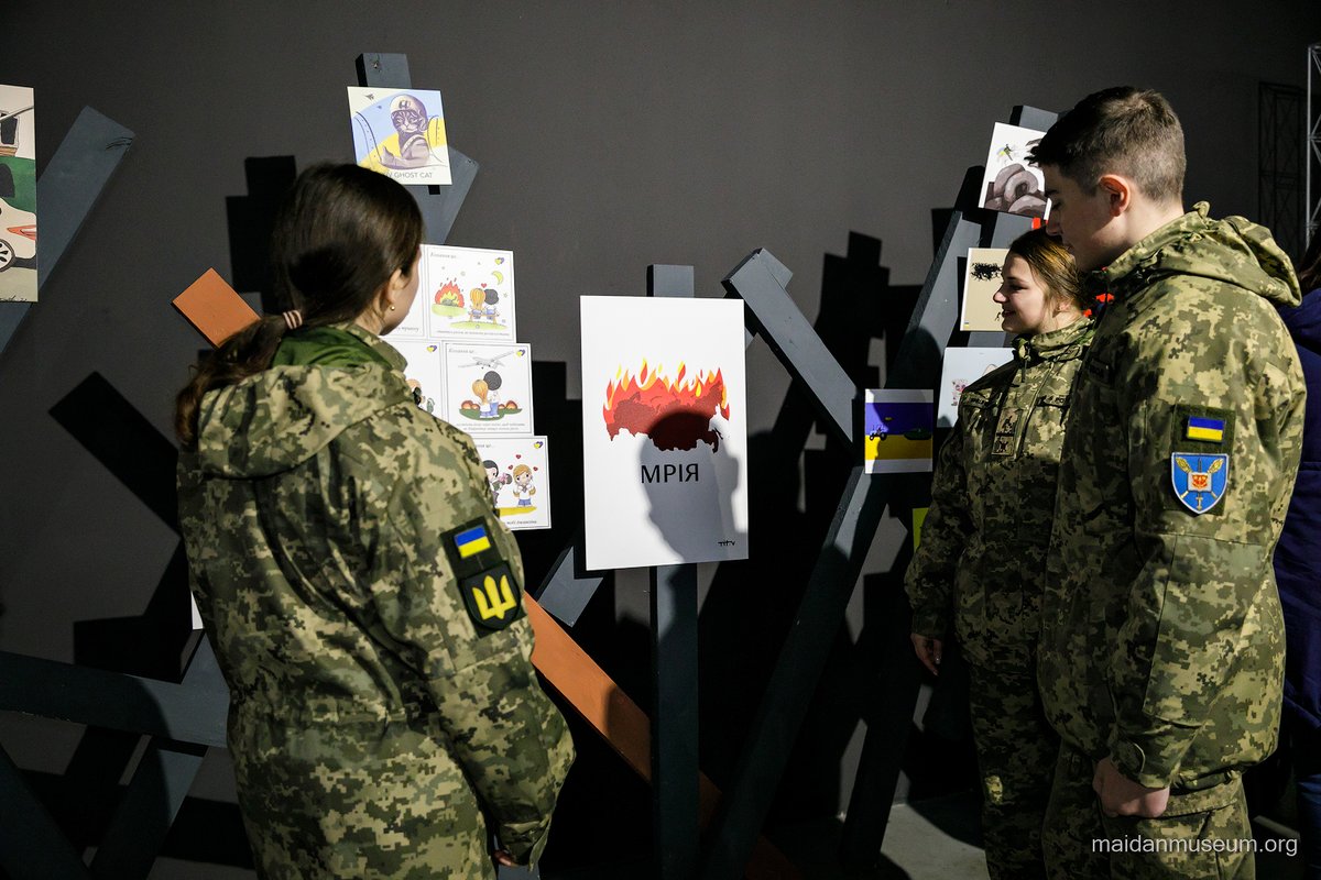 We adapt to today's challenges! 'War for Identity. The power of cultural resistance' exhibition works even during power outages. Visit the Art Gallery 'Lavra' in Kyiv to see the famous kitchen cabinet with a rooster from Borodianka and preserved artifacts from the modern war.