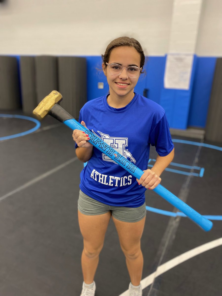 Hays_Athletics's tweet photo. Hammer of the Week goes to Bella Hill &amp; Ethan Flom! Congrats Athletes 🔨#prosperproud @ProsperHaysMS @PISD_Athletics https://t.co/4rqLfqPOqn