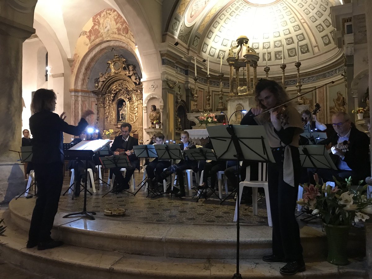 Concert solidaire en clôture du mois de l’ESS, un partenariat ⁦@groupe_mgen⁩ et confédération musicale de France ⁦<a href="/CMF_musique/">CMF</a>⁩ au profit du ⁦<a href="/SecoursPop/">Secours populaire</a>⁩ , un immense merci aux musiciens de l’orchestre à plectres azuréen! ⁦<a href="/Groupe_VYV/">Groupe VYV</a>⁩