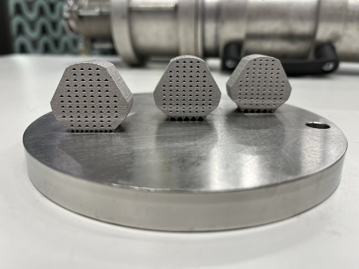 Some snap-off, pre-mounted weld tracks (234) that just need a quick polish. Tried a few new laser strategies to hopefully make weld track analysis faster and more useful. <a href="/RoyceSheffield/">Royce at the University of Sheffield</a> <a href="/mapphub/">MAPP</a> #additivemanufacturing #3Dprinting