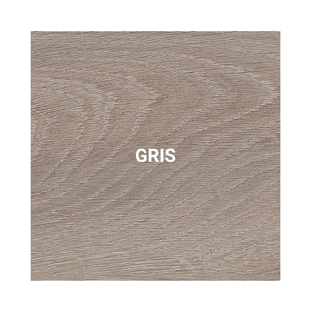 Aran es una madera de roble con vetas enceradas en tonos cálidos y naturales, como el Gris de este ambiente, capaz de crear espacios acogedores propios de la naturaleza más serena.

#rocersa #aran #madera #maderaderoble #ambientescalidos #hogaracogedor #diseñodehogar #decohome