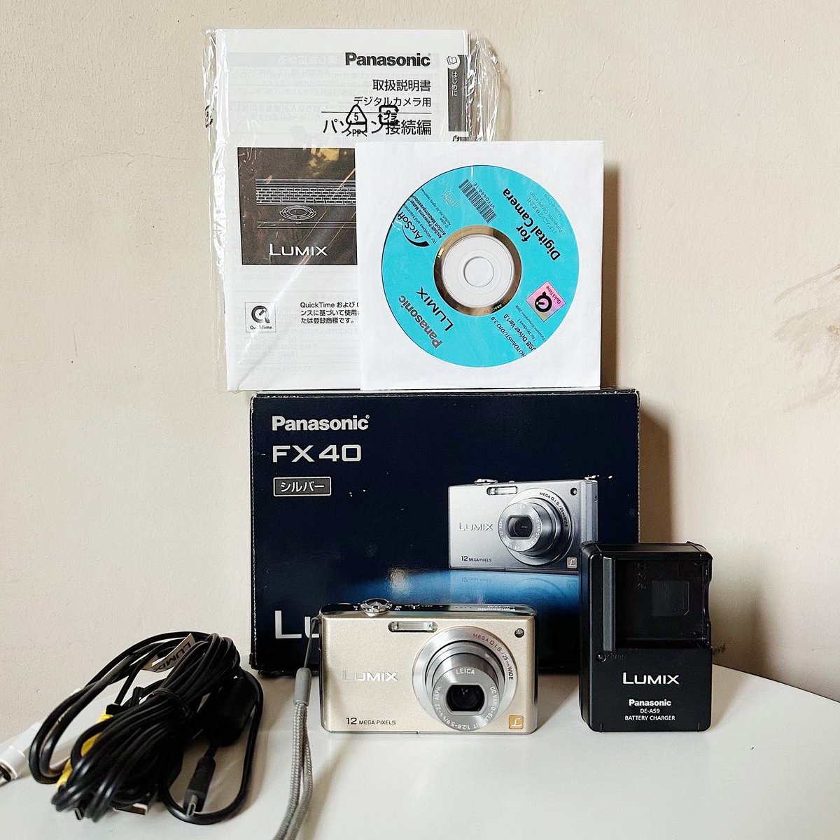 kongfilmjapan's tweet photo. Panoramic FX 40 เลนส์ไลก้า เลยนะเว้ยเห้ย (2990฿)
น้องเหมือนใส่ฟิล์มตลอดเวลา คอนทรานจัดมาก 🪐🛒 
ใครชอบเเนวนี้ต้องจัดเเล้วว สามารถเลือกโทนสีภาพได้ 
-โทนอุ่น สีเหลือง
-โทนร้อน สีฟ้า 
-ภาพสีขาวดำ เเละโหมดอื่น

กล้องดิจิตอล #กล้องดิจิตอลเก่า #กล้องวินเทจ #กล้องดิจิตอลมือสอง https://t.co/W1LDVwHLhh