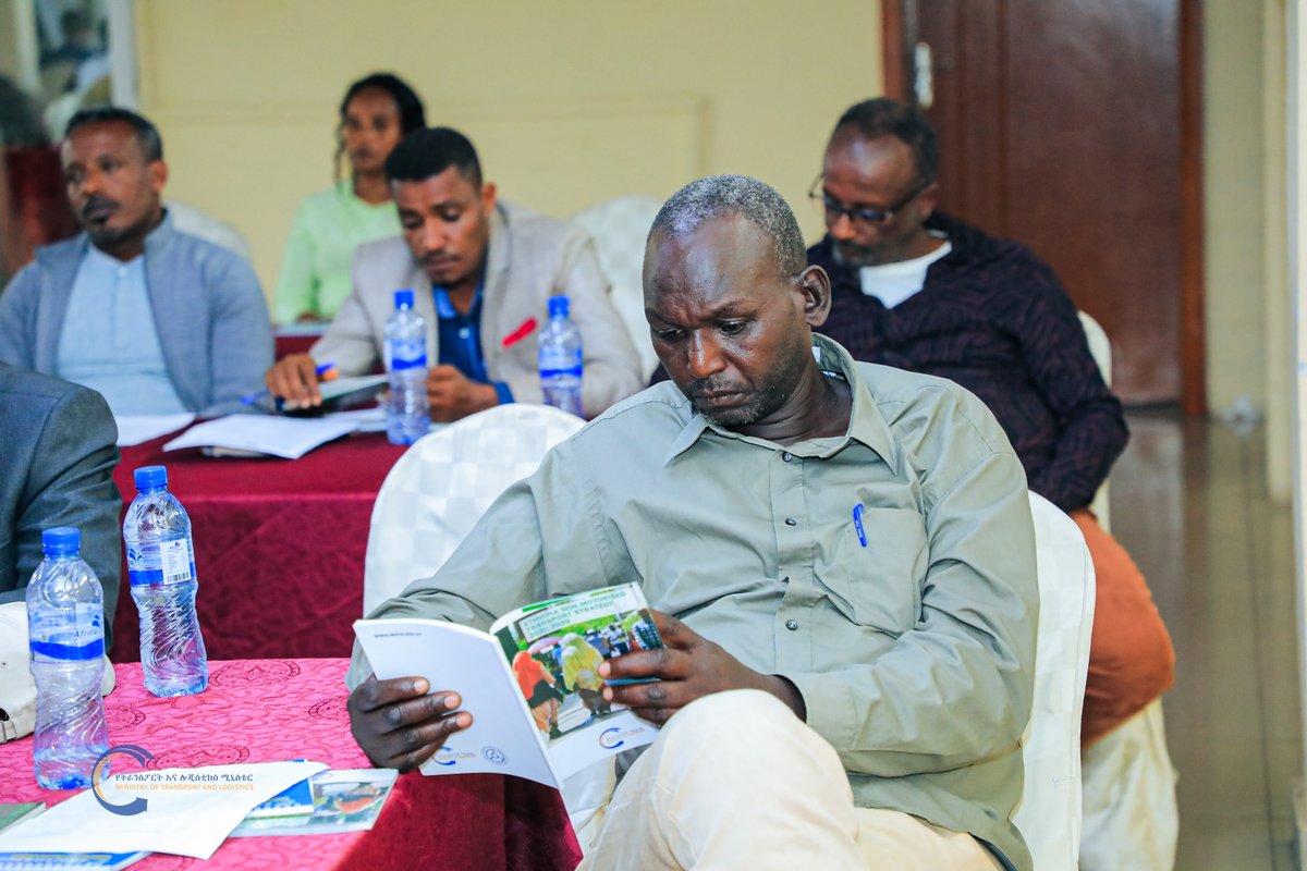 ITDP Africa (@itdpafrica) on Twitter photo ITDP and <a href="/ethiop_mot/">Ministry of Transport and Logistics- Ethiopia</a> organised a training on the implementation of the Ethiopia Non-Motorised Transport Strategy.
በኢትዮጲያ ብሔራዊ ሞተር አልባ ትራንስፖርት ስትራቴጂ አተገባበር ላይ ዙሪያ ስልጠና ለመስጠት ከ<a href="/ethiop_mot/">Ministry of Transport and Logistics- Ethiopia</a> ጋር በአዳማ ተገኝተን ነበር። ITDP and <a href="/ethiop_mot/">Ministry of Transport and Logistics- Ethiopia</a> organised a training on the implementation of the Ethiopia Non-Motorised Transport Strategy.
በኢትዮጲያ ብሔራዊ ሞተር አልባ ትራንስፖርት ስትራቴጂ አተገባበር ላይ ዙሪያ ስልጠና ለመስጠት ከ<a href="/ethiop_mot/">Ministry of Transport and Logistics- Ethiopia</a> ጋር በአዳማ ተገኝተን ነበር።