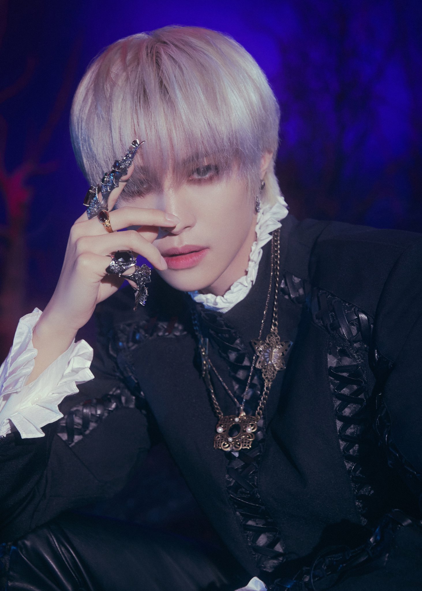 Fiu7HaoakAIlOxE?format=jpg&name=large