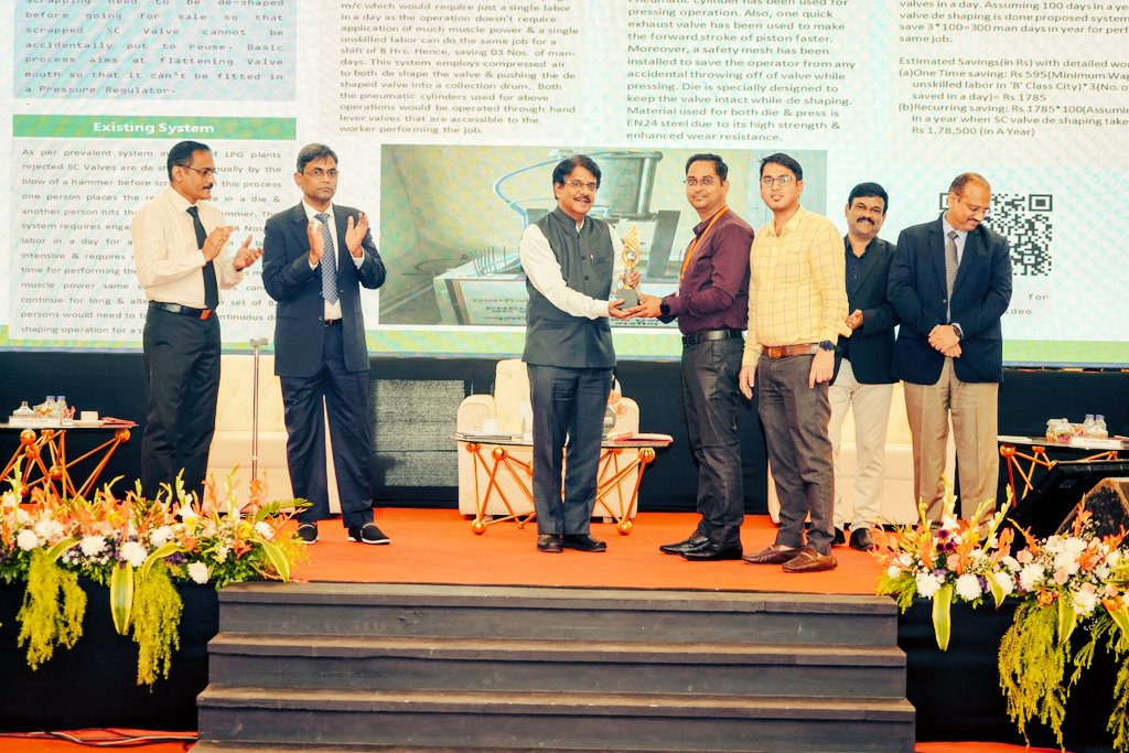IndaneBp's tweet photo. In All India XX Maintenance Workshop Held at Kevadia, Gujarat from 25-26Th Nov'22 Allahabad BP(Shri Bishwas Jha) bagged Two Awards One for Best Innovations Under Poster Category &amp; Another Being First in Group Task Competition. https://t.co/nYP3v6oC43