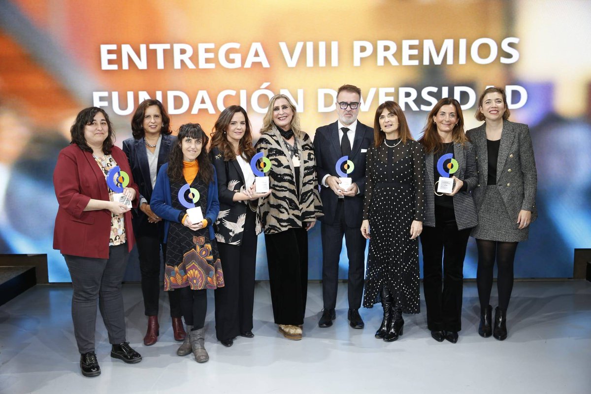Fund_Diversidad's tweet photo. 🏆🏆 MUCHAS FELICIDADES a los ganadores de los #VIIIPremiosDiversidad.🏆🏆
◾Pyme: @MutuaMAC
◾Institución o empresa pública: @UDC_gal
◾Gran Empresa: @Admiral_Seguros
◾Cultura o Deporte: #FundaciónResilis @PlatEducativa
◾Mención Especial Proyecto de gran interés: @rtve https://t.co/sMUCHlYj2A