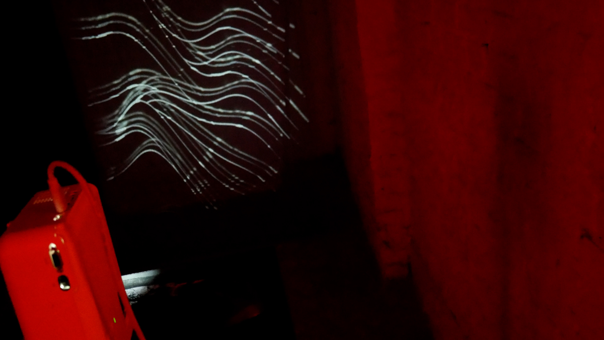 A couple of shots from my prototype data sculpture, pseudo-holographic installation "Data Chamber" which I showed last weekend at the Bohemians space, made with #touchdesigner and installed using a pi4 #raspberrypi #audiovisual #installation