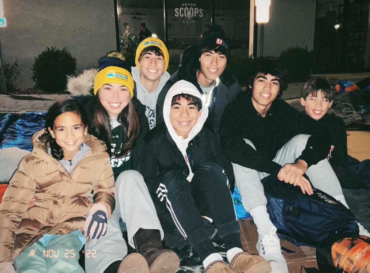 I am very proud of our 7 kids and the 60 others who slept in the bitter cold in our Seven Scoops parking lot to raise almost $20k to help homeless youth. 
lnkd.in/ep9KubYZ
Thanks to you, 7 Scoops was able to chip in another $10k to help other charities this holiday season!