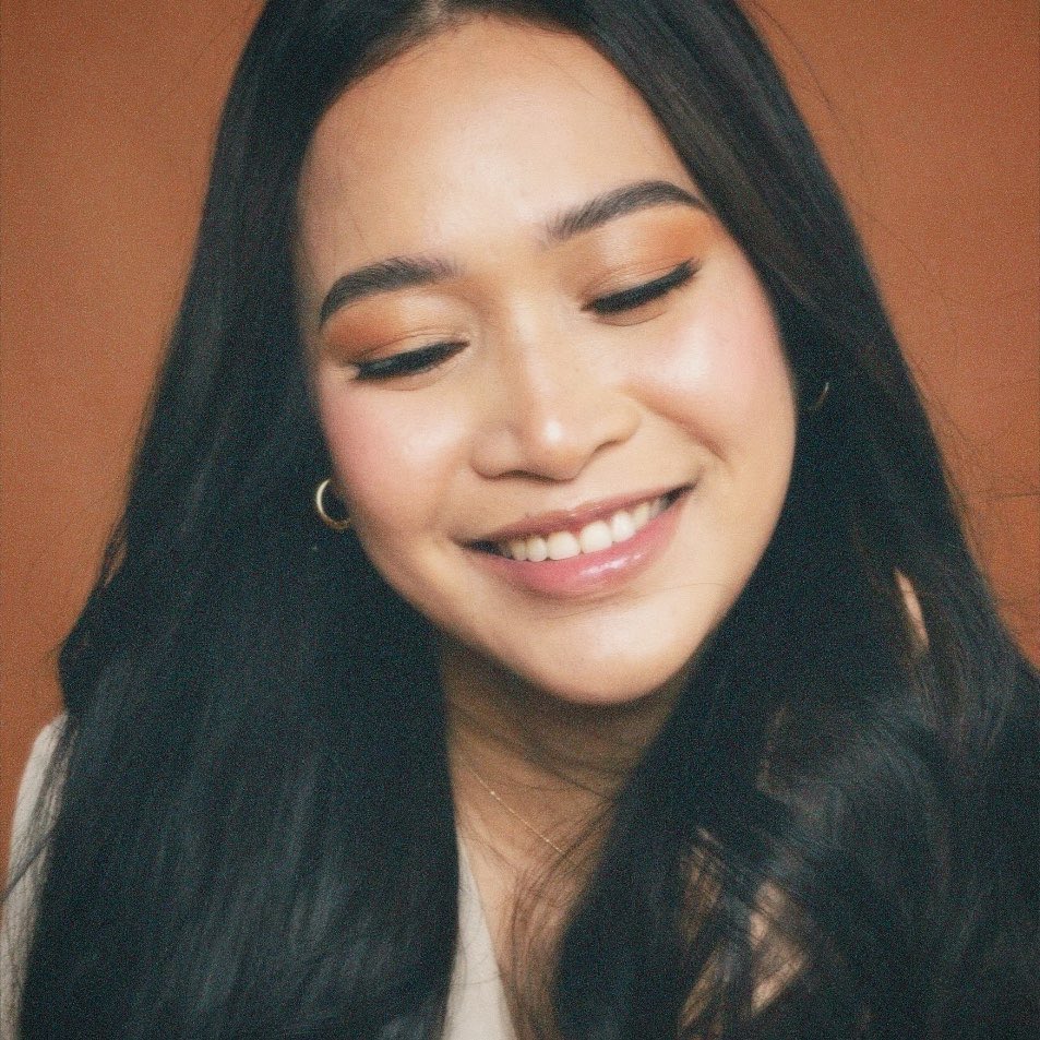 liliylenaalleje's tweet photo. Ate J's new icon screams the same vibes with her YES! Magazine Photo 5 years ago !? 👀 https://t.co/nErzWCKdTJ