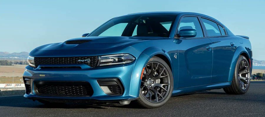ChrisMuscleShop's tweet photo. 2022 Dodge Charger Hellcat
1. Supercharged 6.2 liter V8
2. 717 horsepower, 656 lb-ft
3. 0-60 is 3.4 seconds 
#musclecar #HELLCAT #Fast https://t.co/NRkUJT7HZ9